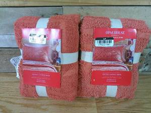 lot 117 image: Set of 2 Chenille Quilt Sham - Opalhouse designed with Jungalow