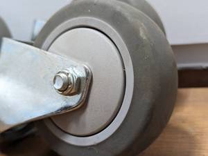 lot 155 image: Set of 4 - 4 x 1.25 Swivel Casters - Rubber Quite Treaded - Set of 4