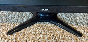 lot 123 image: Acer LCD Monitor G246HL