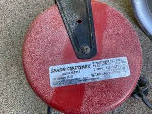 lot 149 image: Craftsman Ceiling Hund Shop Light Model 83914 And Clamp On Shop Light