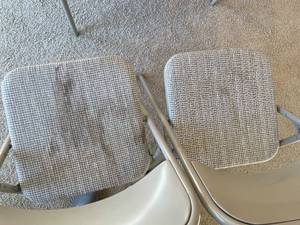 lot 159 image: Samsonite Folding Table and Four Padded Chairs