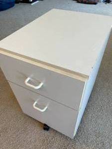 lot 176 image: Rolling Two Drawer Office Cabinet