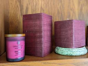 lot 186 image: Assorted Candles