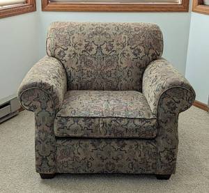 lot 27 image: Beautiful Bauhaus Upholstered Accent Chair