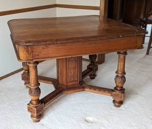 lot 2 image: Vintage Carved Italian Walnut Dining Table