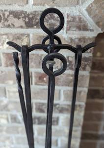 lot 93 image: Metal Fireplace Tool Set