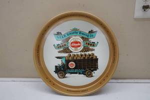 lot 299 image: Collectible beer serving tray, 13