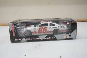 lot 345 image: 2008 Die Cast High Life car
