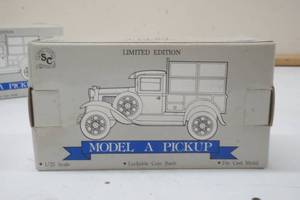 lot 351 image: Model A pickup, 125th scale