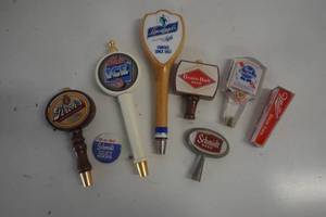 lot 366 image: Vintage lot of beer tap handles