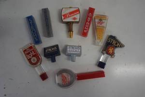 lot 371 image: Vintage lot of beer tap handles