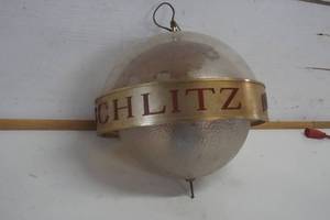 lot 398 image: Used Schlitz Hanging Globe