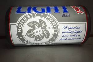 lot 409 image: Pabst Light Beer Can Lighted wall display