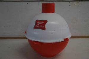 lot 414 image: Miller High Life Bobber Cooler
