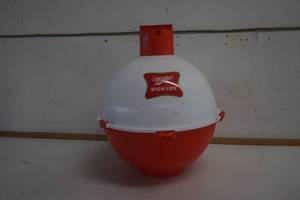 lot 422 image: Miller High Life Bobber Cooler