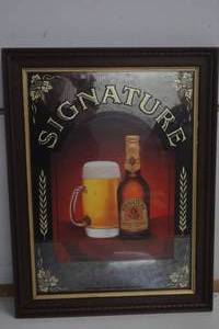 lot 501 image: Strohs Signature Beer Picture
