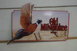 lot 514 image: Old Milwaukee Pheasant Metal Sign