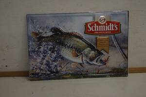 lot 585 image: Schmidt Beer Fish Metal Sign