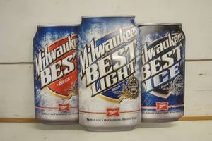 lot 660 image: Milwaukees Best Metal Sign