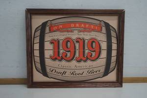 lot 675 image: On Draft 1919 Draft Root Beer with out glass