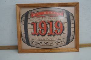 lot 680 image: On Draft 1919 Draft Root Beer Picture