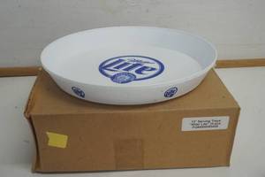lot 718 image: Plastic Lite 13 Serving Trays case of 10