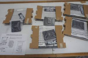 lot 731 image: Miller Open & Closed Signs box of 5