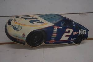 lot 756 image: Non Luminated Race Car