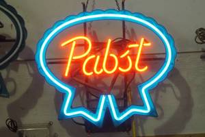 lot 790 image: Pabst Blue Ribbon Neon Light