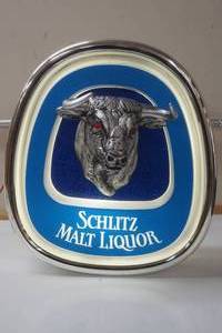lot 30 image: Schlitz Malt Liquor 1980s  15 x17