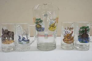 lot 98 image: Series 2 Schmidt Beer Pitcher and four mugs