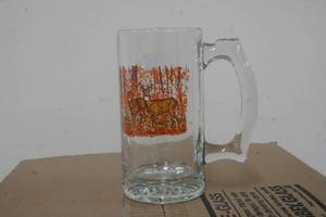 lot 116 image: Series 3 Schmidt Beer deer mugs