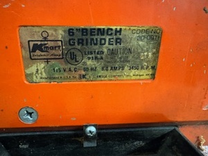 lot 106 image: 6 Bench Grinder
