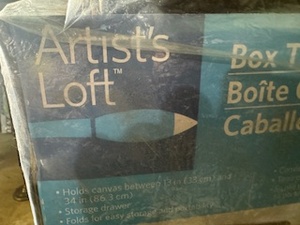 lot 116 image: Artist Loft Deluxe Easel
