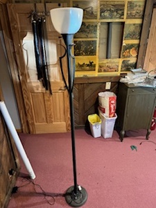 lot 175 image: Floor Lamp