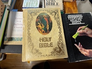 lot 205 image: Books - Bible, Dictionaries, Self Help