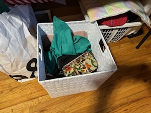 lot 206 image: Household Essentials - Giftwrap, Decor, Picture Frame, Mirror, Hook Hanger, Soap and more