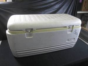 lot 402 image: (BR2) Large Igloo Cooler 38 x 16 x 17 12 H