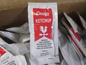 lot 426 image: (BR3) 200 Pouches of Ketchup Best by July 2024