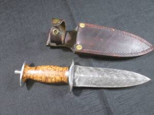 lot 11 image: (CNTR) Damascus Dagger, Chevron Pattern - Maker Keith Hill, Burl Handle - Valued At $2,500 -  Dagger 11 12 Overall Length