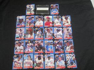 lot 55 image: (CNTR) 1987 Leaf Donruss MVP Baseball Cards in Plastic Container