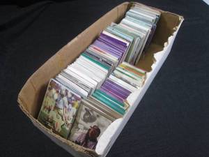lot 64 image: (EC1) Assorted Sports Cards...