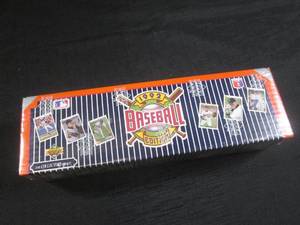 lot 69 image: (CS) Unopened Box Upper Deck 1992 Baseball Edition Cards 1992 Complete 800 Card Set In Numerical Order