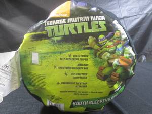 lot 92 image: (CS) Teenage Mutant Ninja Turtles Youth Sleeping Bag
