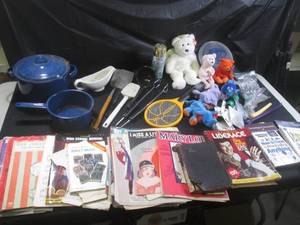 lot 113 image: (A-2) Lot of Misc - Vintage Sheet Music, Kitchen, TY and Full O Beans Beanies and Other Misc