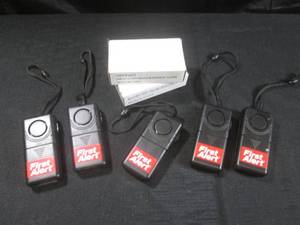lot 147 image: (EC1) 7 First Alert Alarms 2 Still In Box