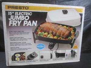 lot 209 image: (EC1) Presto 15 Electric Jumbo Fry Pan