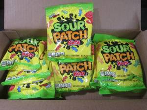 lot 326 image: (C-1) 12 Bags Sour Patch Kids 5oz Best by Feb 2024