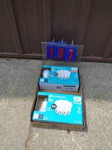 Flat of new eco smart led bulbs. As shown.