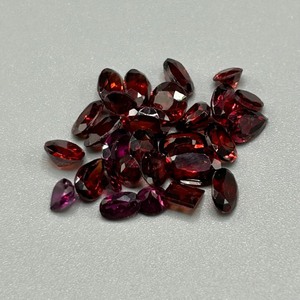 14.26 Carat Garnet Mixed Cut - Various Size & Shape Assorted Lot of Loose Stones